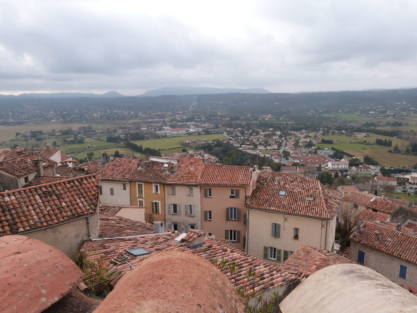 Vue sur la plaine depuis Fayence